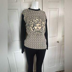 Medusa Sweater